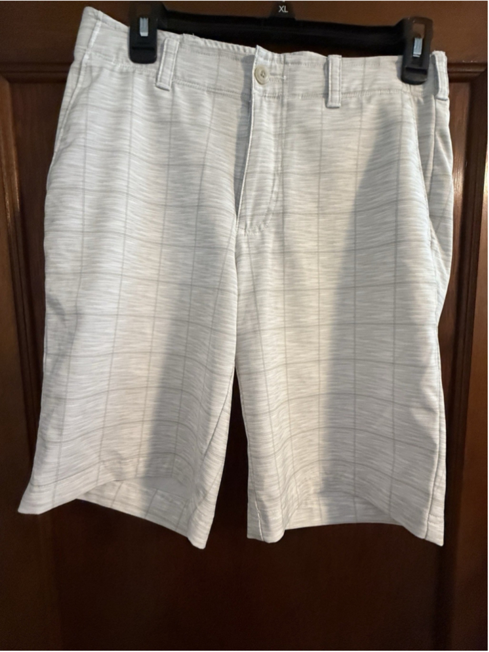 ben hogan golf shorts 30 mens Tan/cream